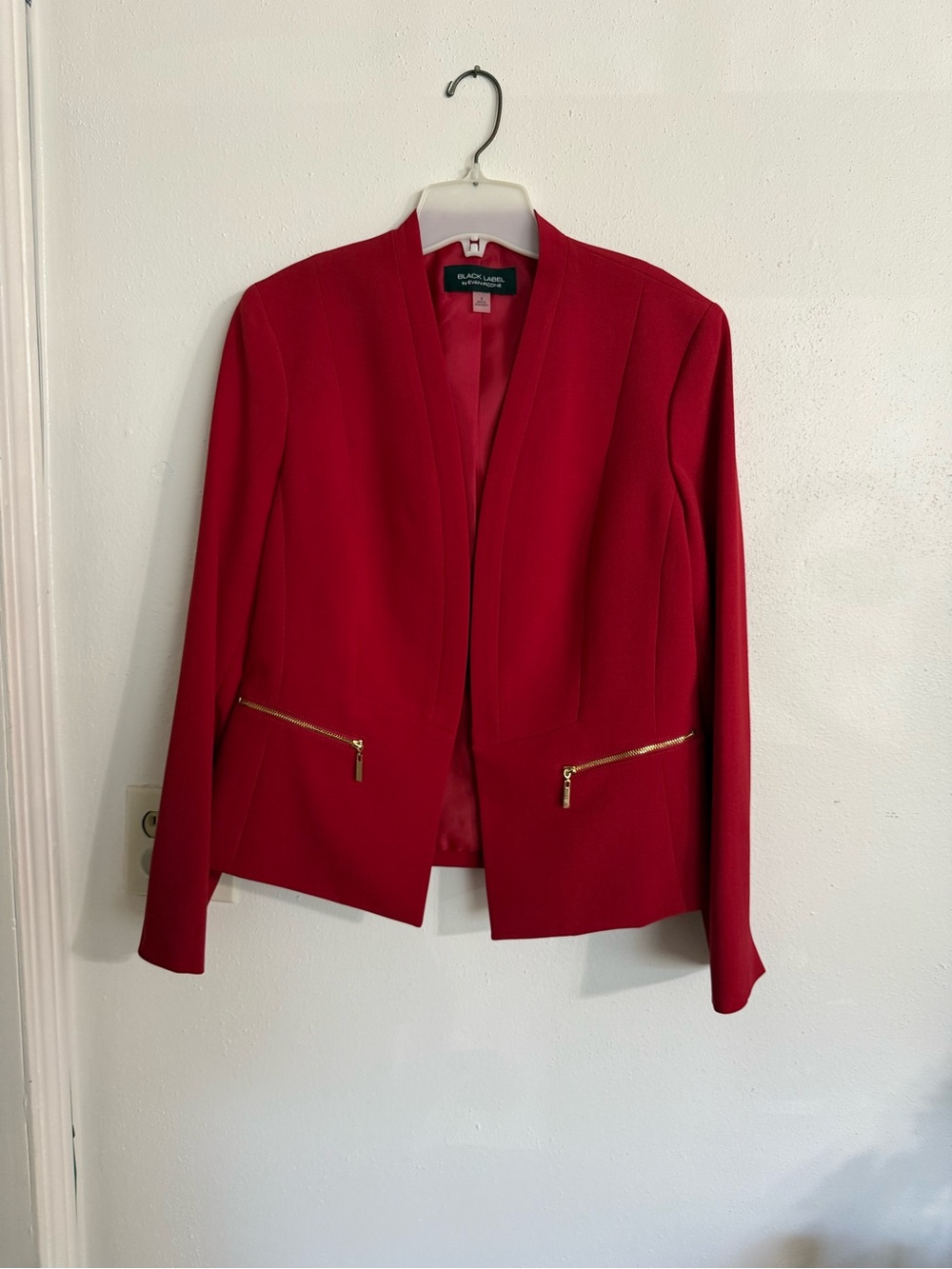 Evan-Picone Black Label red open front blazer